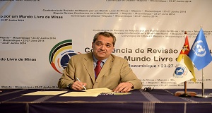 Colombia and FARC Agree on Mine Clearance Deal 